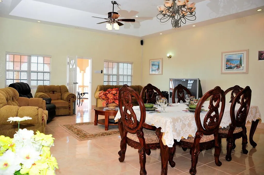 Sea View Heights Villa Montego Bay 4*,